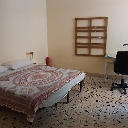 Stanza Privata In Appartamento Per Smart Working, Digital Nomads O Coliving Παλέρμο Εξωτερικό φωτογραφία