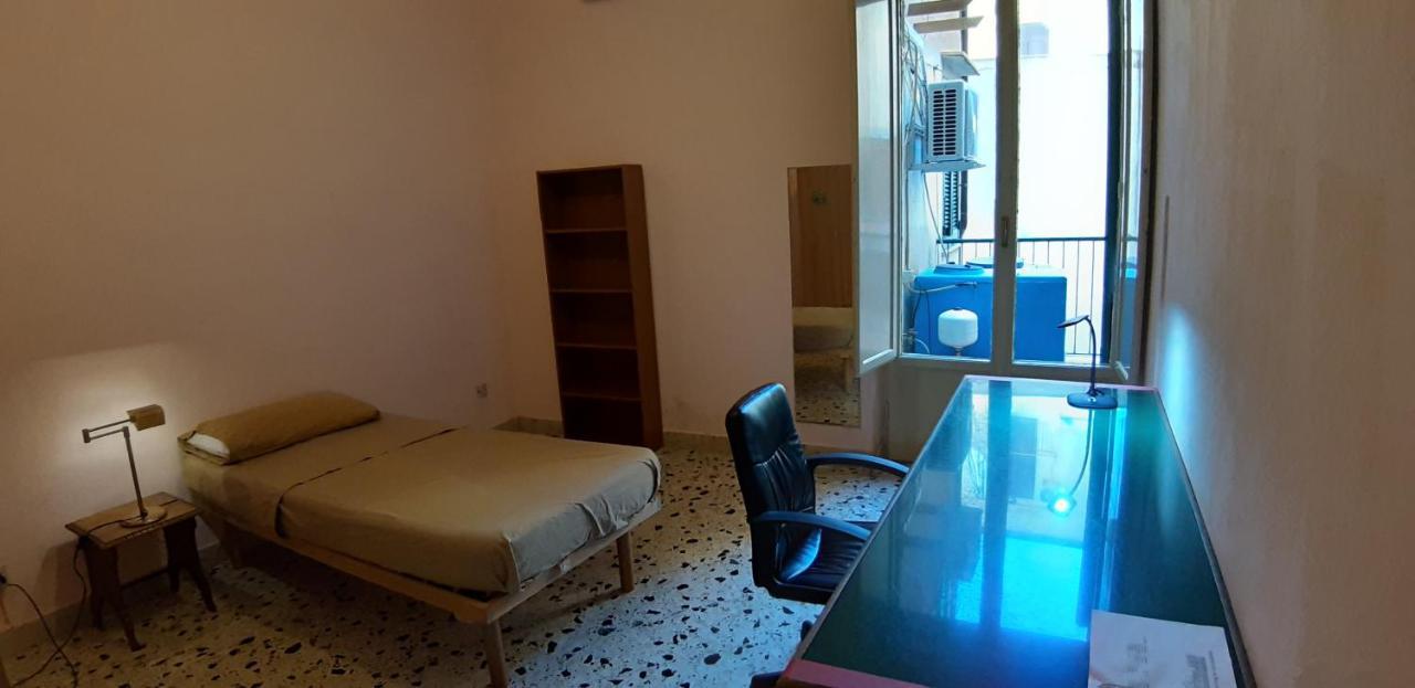Stanza Privata In Appartamento Per Smart Working, Digital Nomads O Coliving Παλέρμο Εξωτερικό φωτογραφία